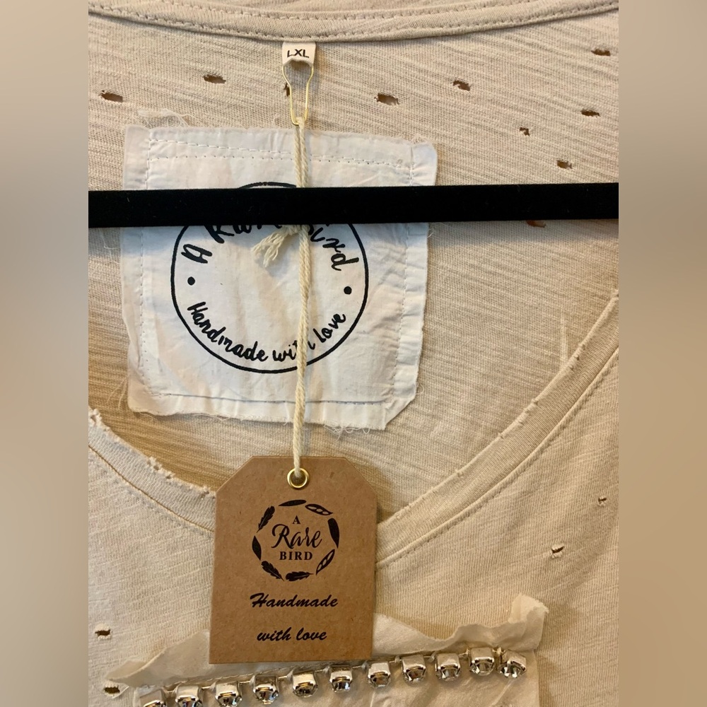Women’s Short Sleeve Graphic Tee with Embellishment - Cream - Picture 3 of 7